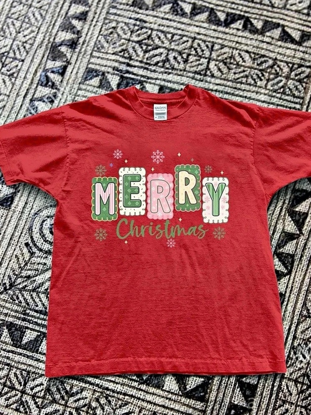 Merry Christmas Graphic Tee, Cute Holiday Shirt, Retro Xmas